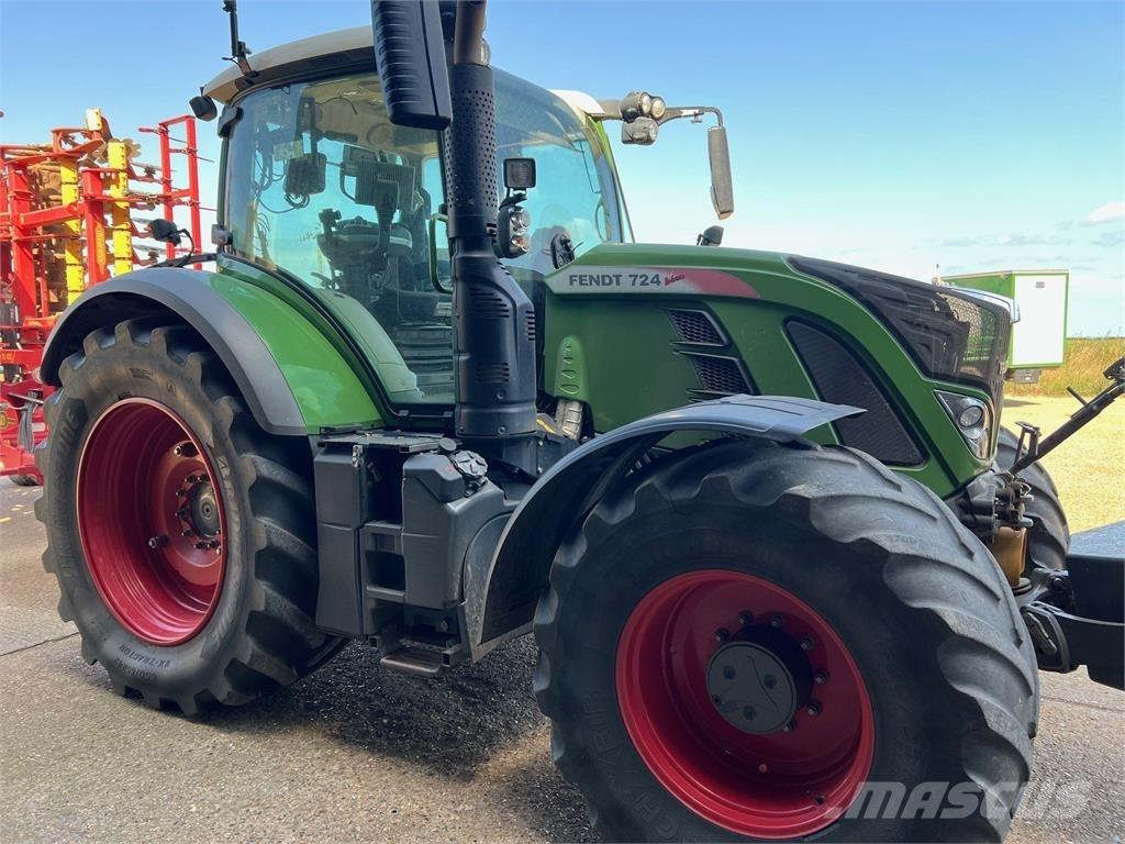 Fendt 724 Tratores Agrícolas usados