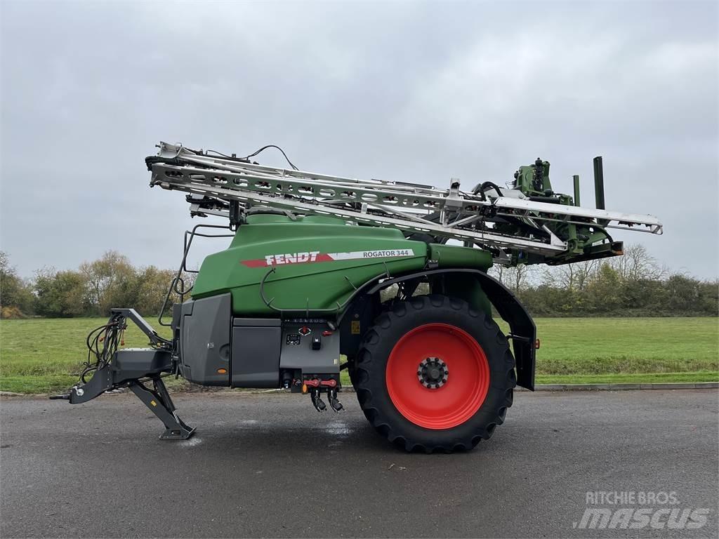 Fendt RG344 Pulverizadores rebocados