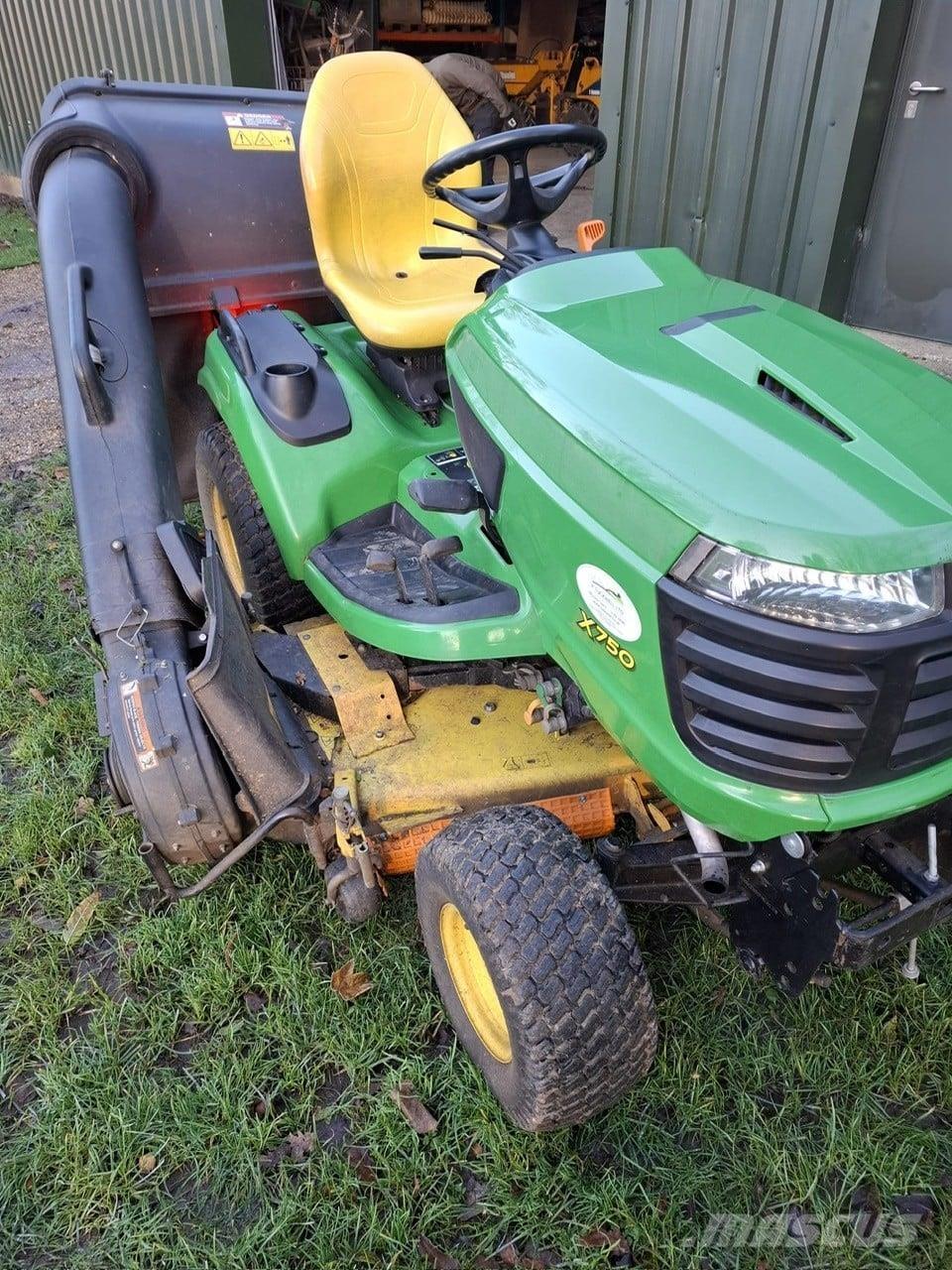 John Deere X750 Gadanheiras