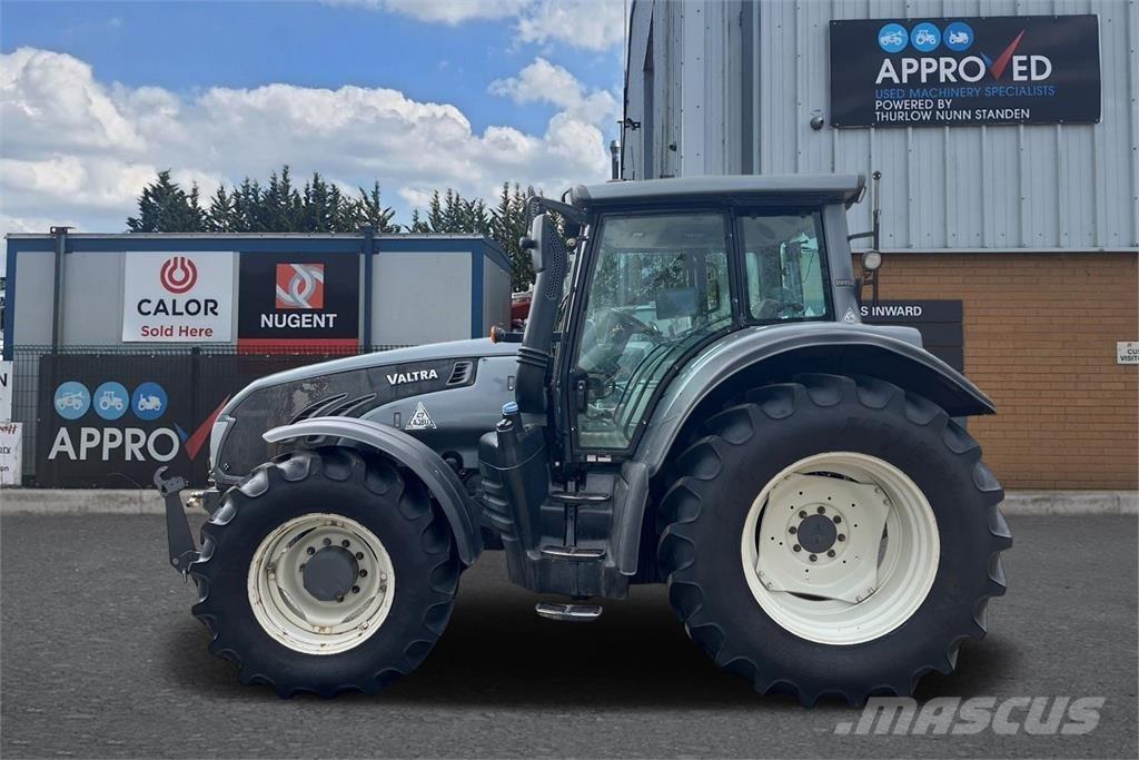 Valtra T183V Tratores Agrícolas usados