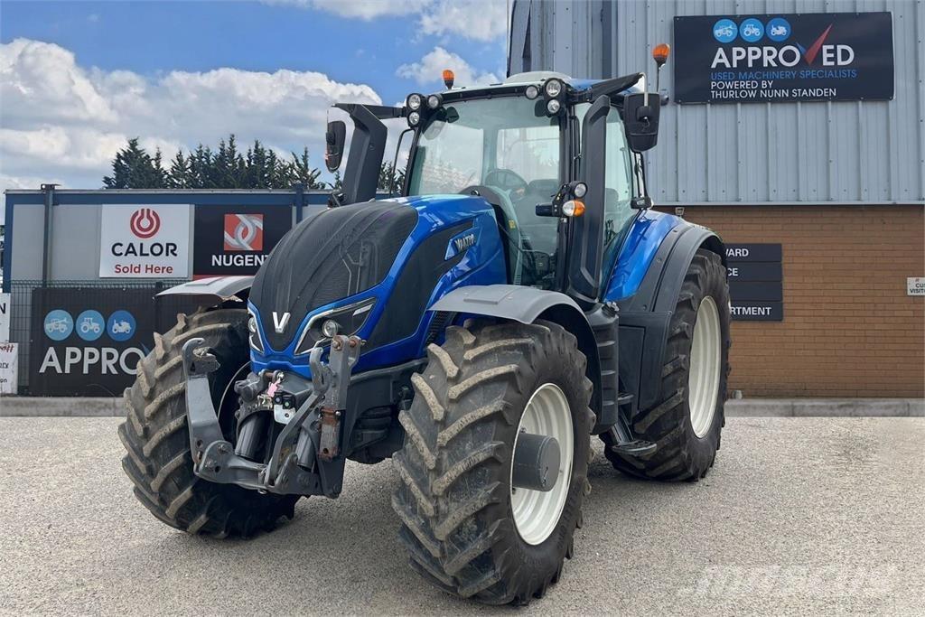 Valtra T254 Tratores Agrícolas usados