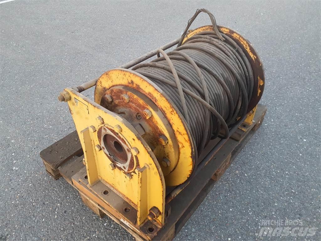 Coles AT 633 winch Peças e equipamento de gruas