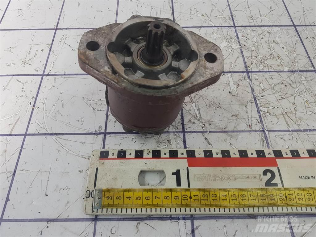 Grove steering pump Peças e equipamento de gruas
