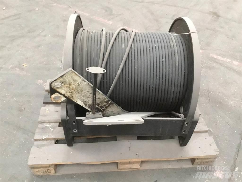PPM 400 ATT winch Peças e equipamento de gruas