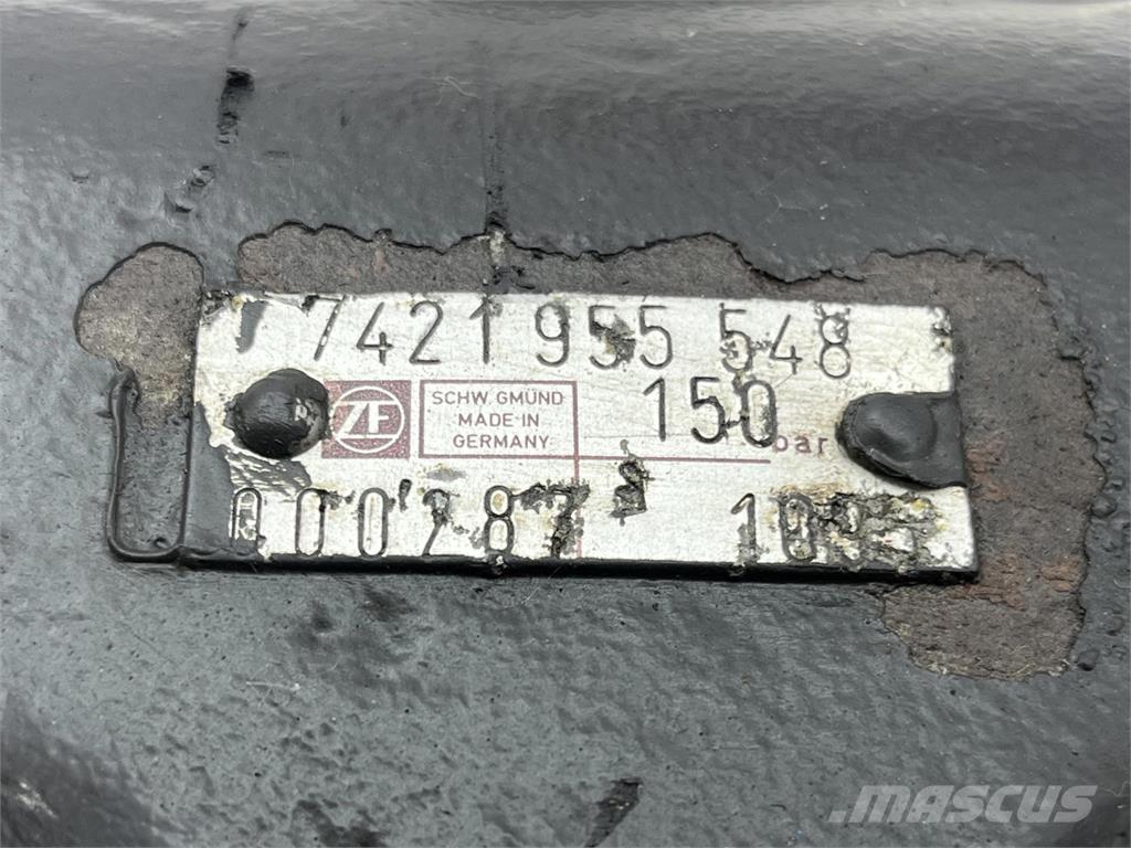  Steering box Peças e equipamento de gruas