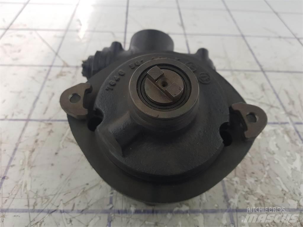 ZF steering pump Peças e equipamento de gruas
