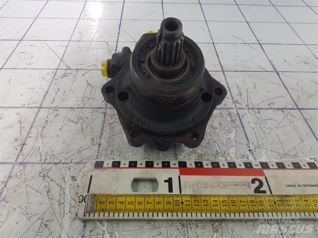 ZF steering pump Peças e equipamento de gruas
