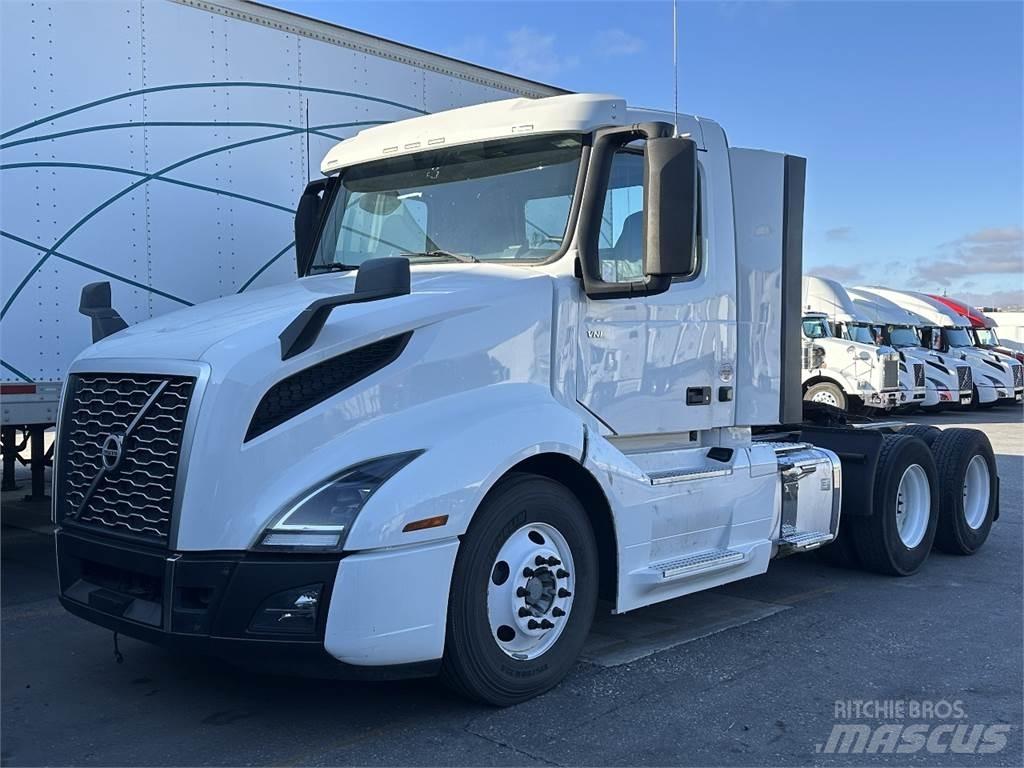 Volvo VNL300 Cavalos Mecânicos