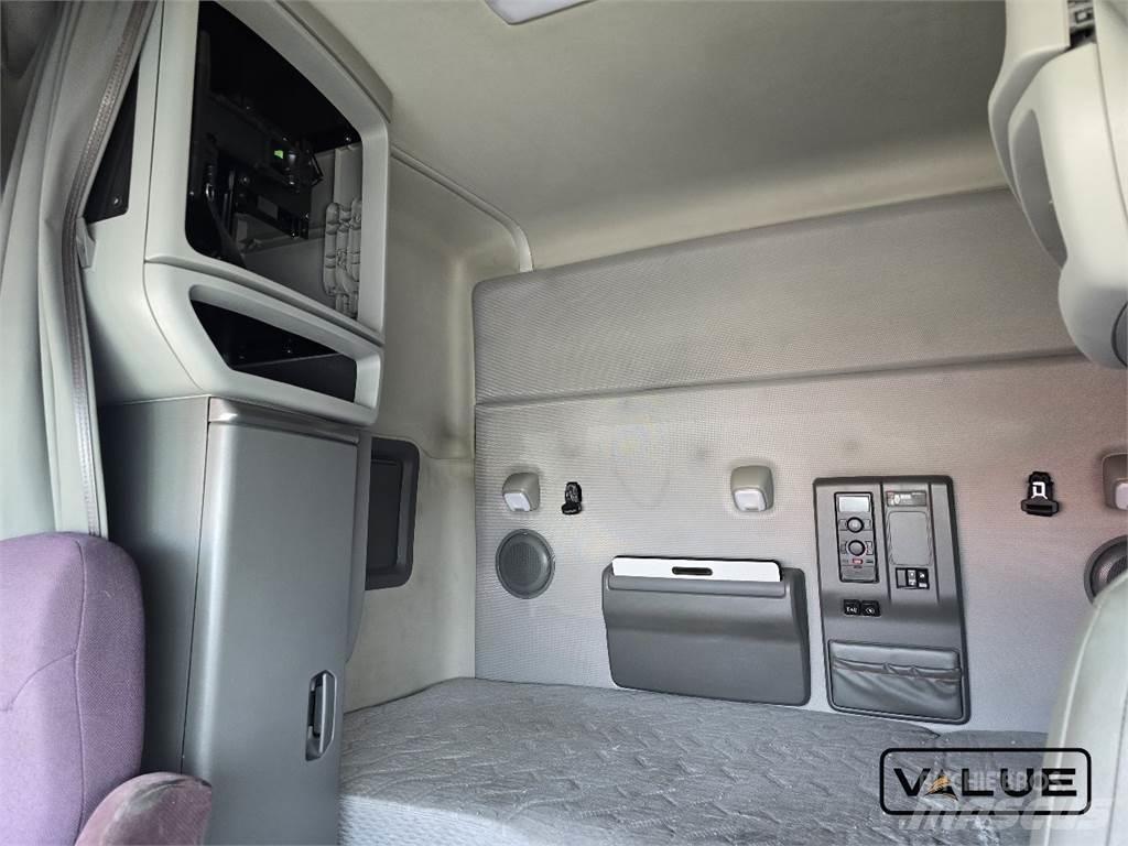 Volvo VNL740 Cavalos Mecânicos