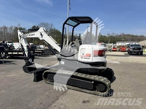 Bobcat E50 Miniescavadeiras