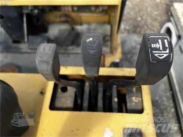 CAT T50D Construção - Outros
