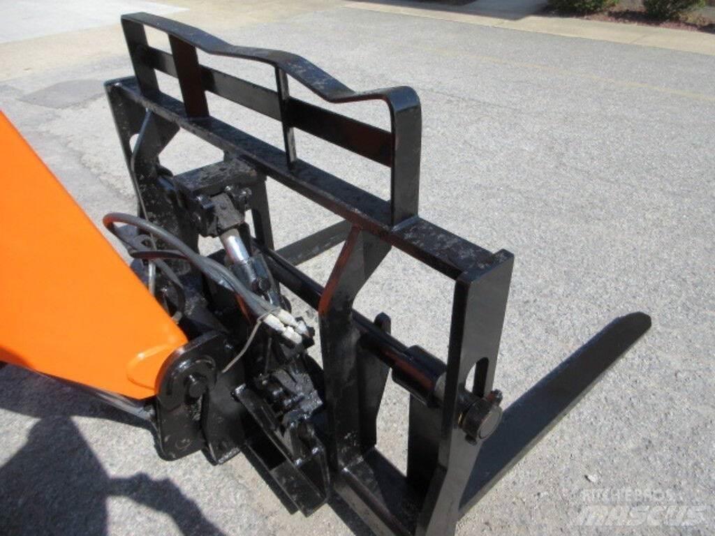 SkyTrak 10054 Construção - Outros

