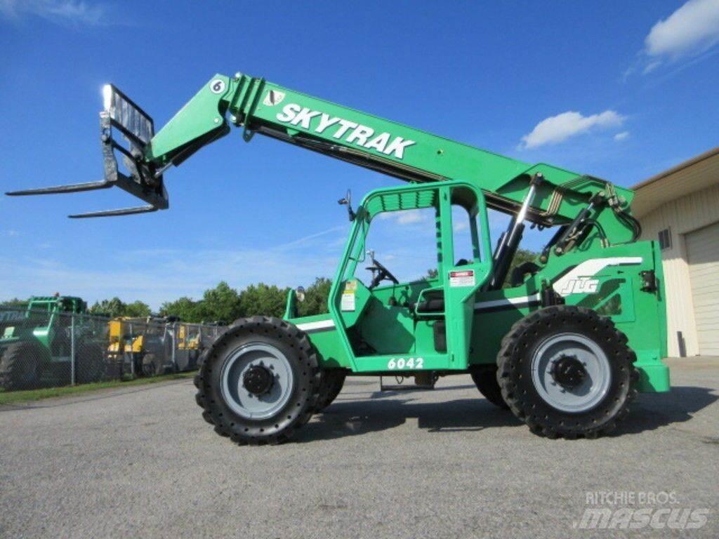 SkyTrak 6042 Construção - Outros

