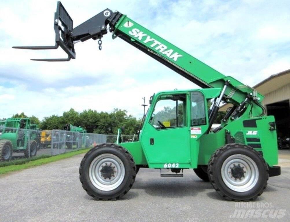 SkyTrak 6042 Construção - Outros
