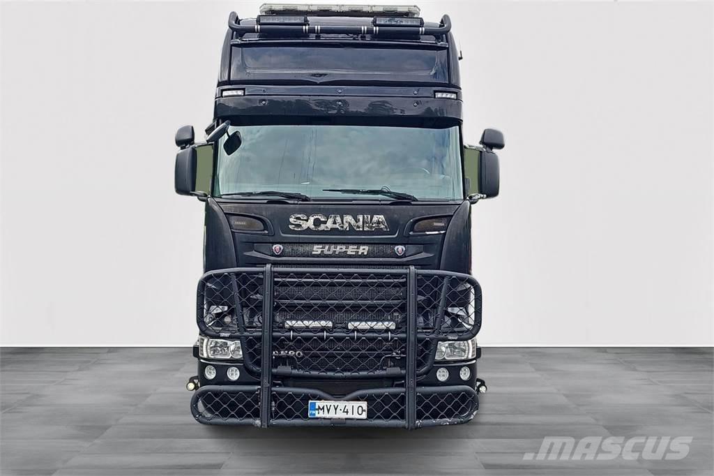 Scania R580 Caminhões de caixa fechada