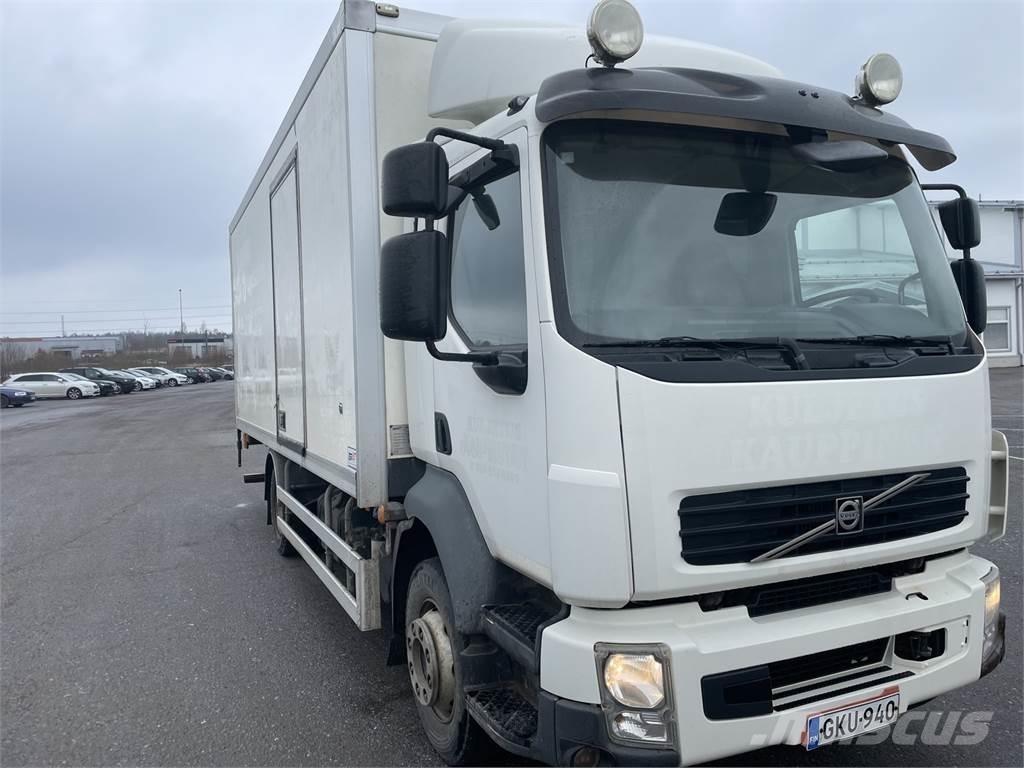 Volvo FE 250 Caminhões de caixa fechada