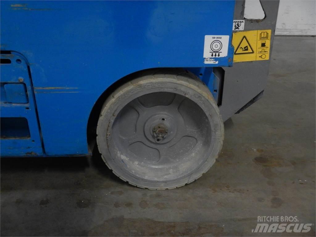 Genie GS2032 Elevadores de tesoura