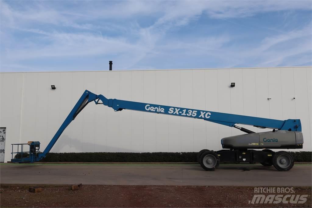 Genie SX135XC Elevadores braços Telescópicos