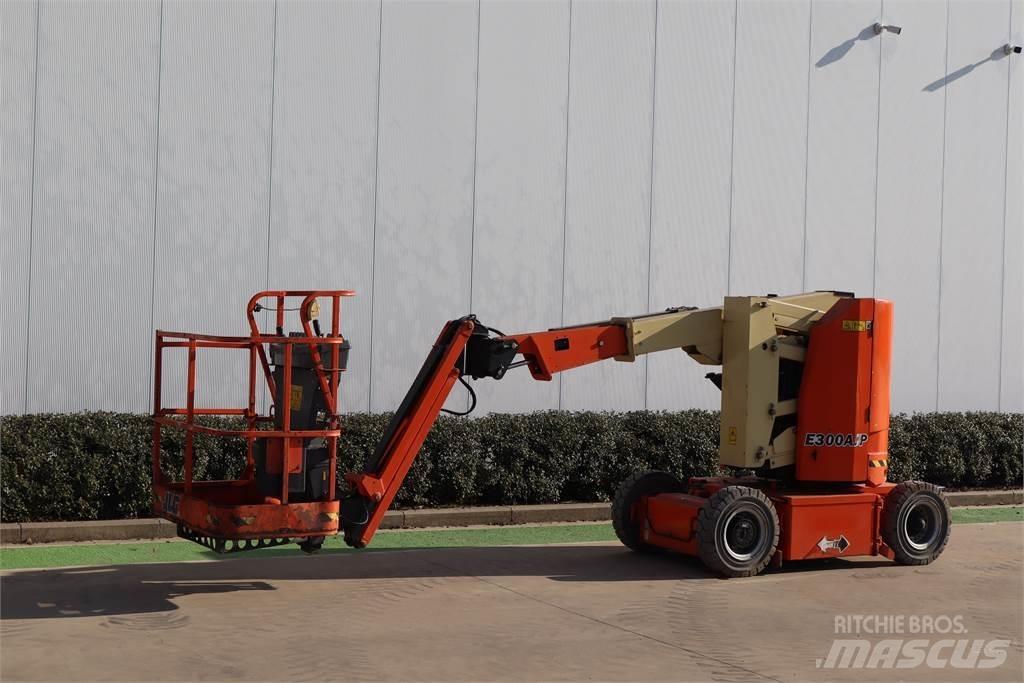 JLG E300AJP Elevadores braços articulados