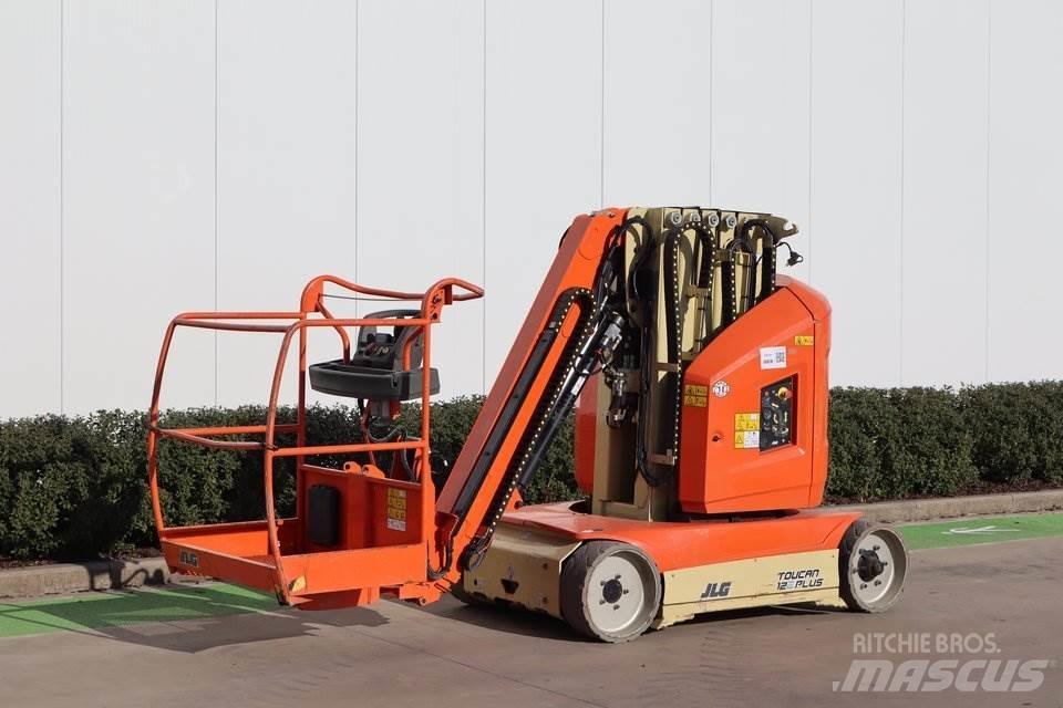 JLG Toucan 12E+ Plataformas de Mastro Vertical