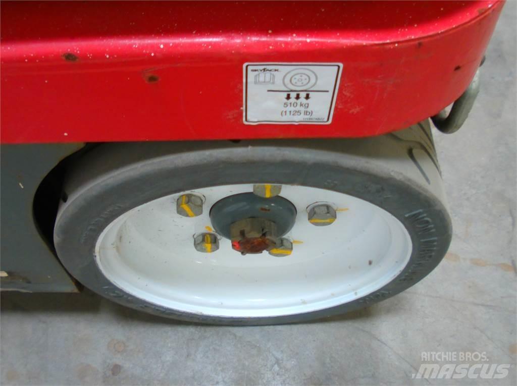 SkyJack SJ16 Plataformas de Mastro Vertical