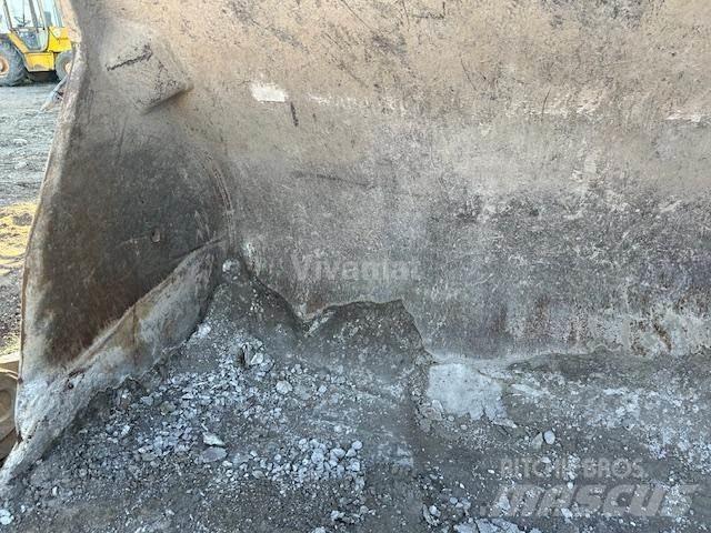 CAT 973D Baldes