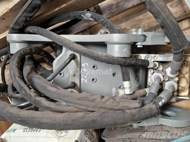 Liebherr SW33 Uniőes rápidas