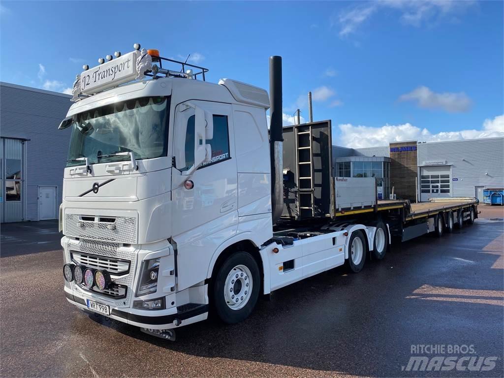 Tyllis  Reboques articulados