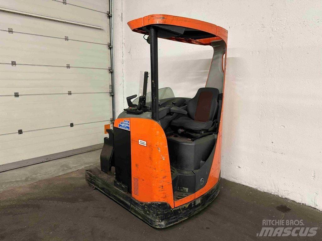 BT RRE 140 - TRIPLEX 8 m Empilhadores Elevadores
