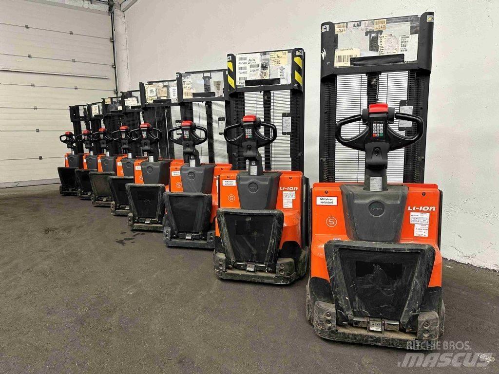 BT SWE 100 Empilhador para operador externo