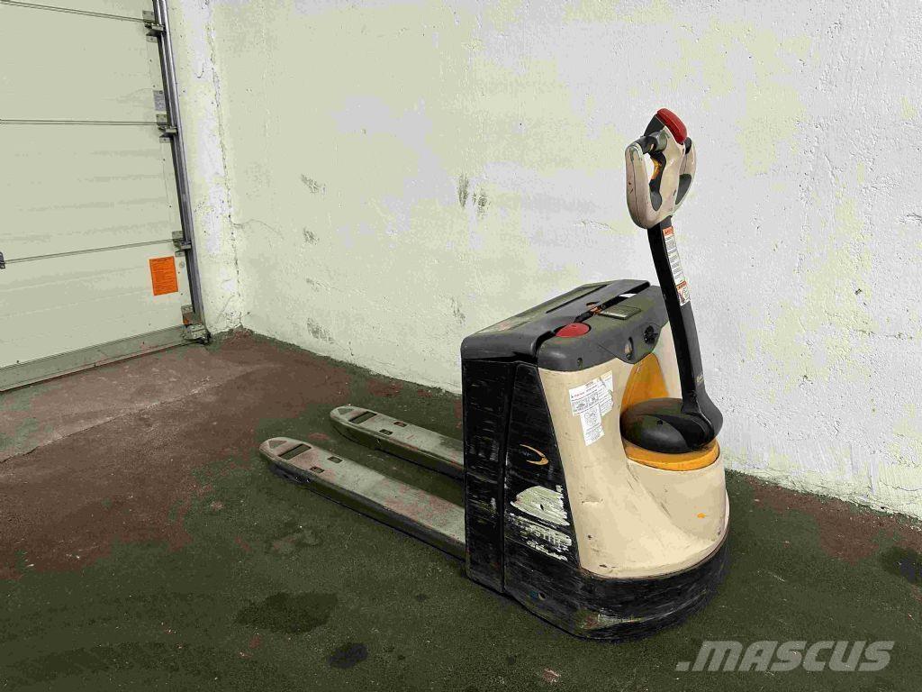 Crown WP 3015 Porta palettes