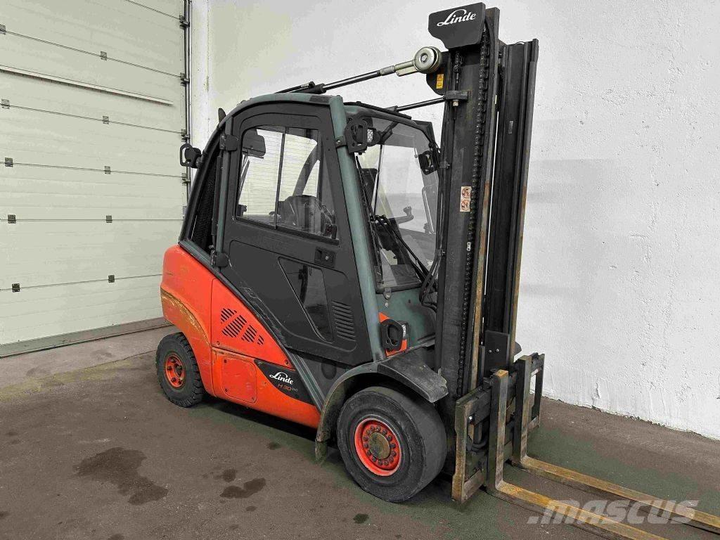 Linde H 30 T-02 EVO Empilhadores a gás