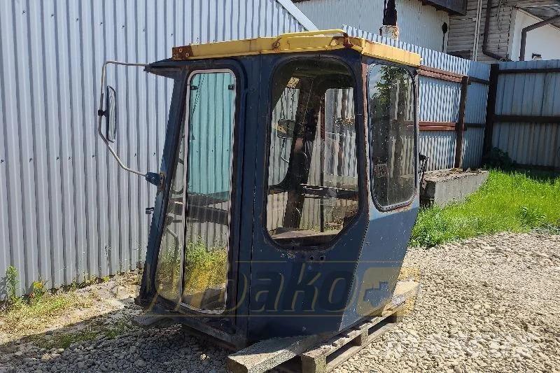 Hanomag 70E Cab / Kabina Cabina