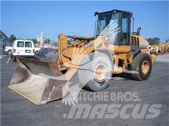 CASE 721F Carregadeiras de rodas
