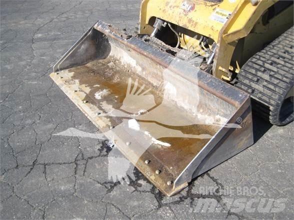 CAT 279D3 Minicarregadeiras