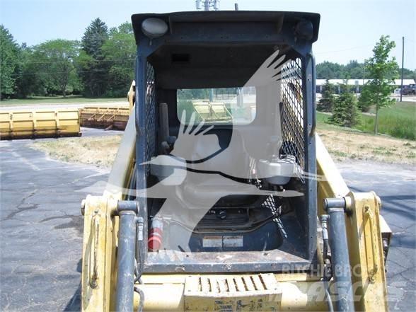 Gehl RT210 Minicarregadeiras
