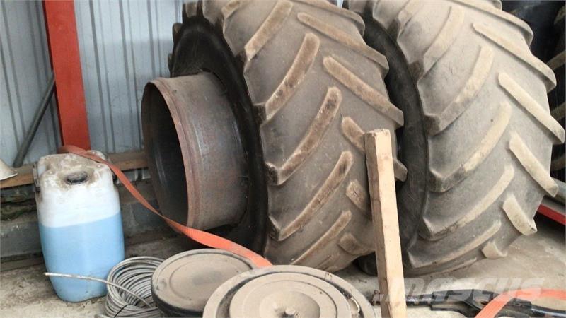  - - - Pneus Agrícolas