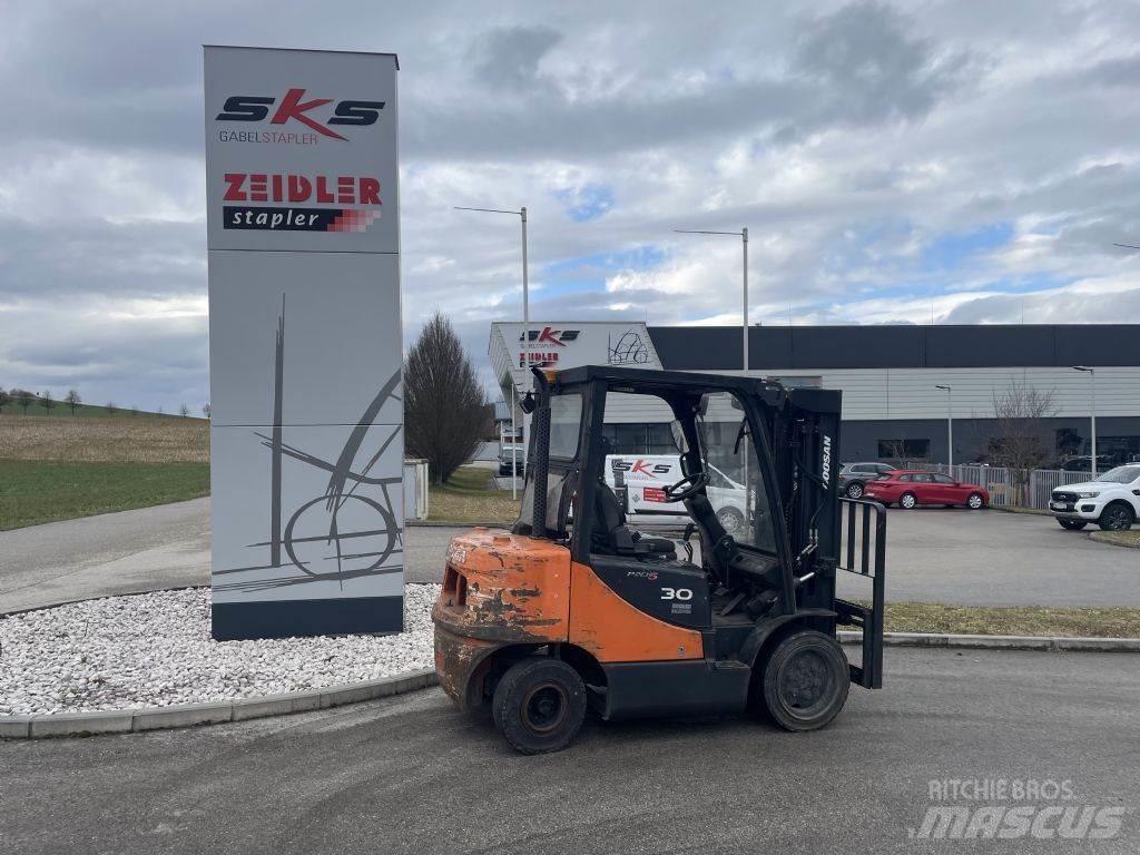 Doosan D30S-5 Empilhadores Diesel