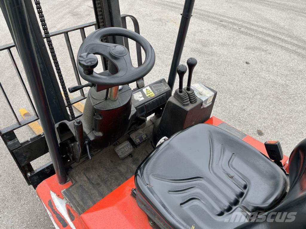 Linde E12Z-02 Empilhadores eléctricos