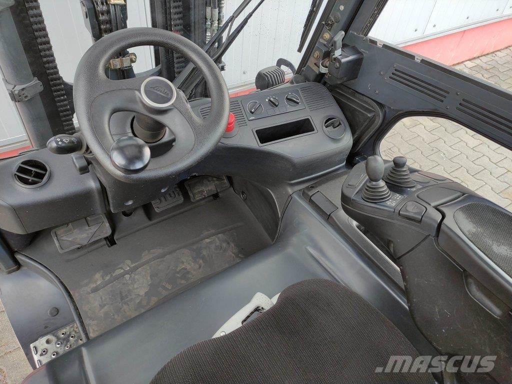 Linde E30L-01-387 Empilhadores eléctricos