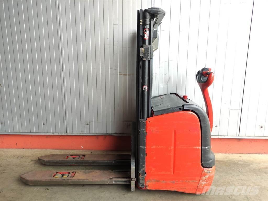 Linde L14-372 Empilhador para operador externo