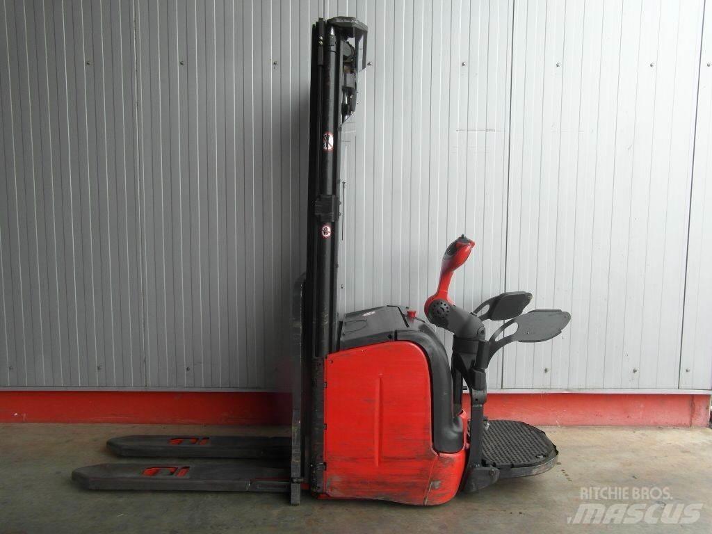 Linde L14AP Empilhador para operador externo
