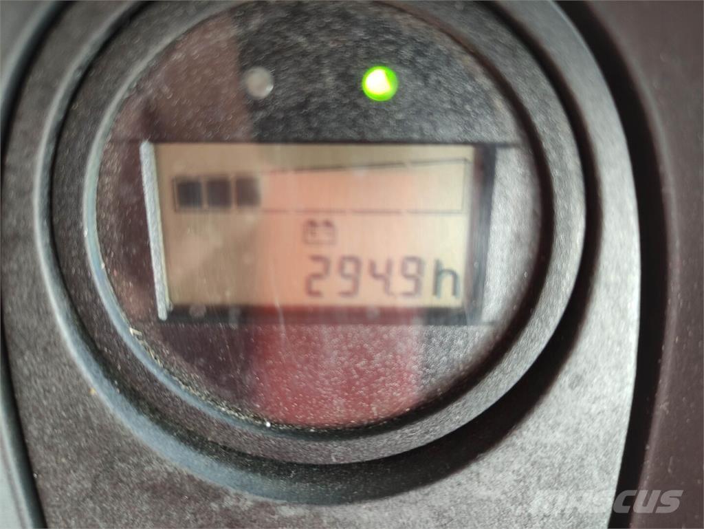 Linde T18-1152 Porta palettes