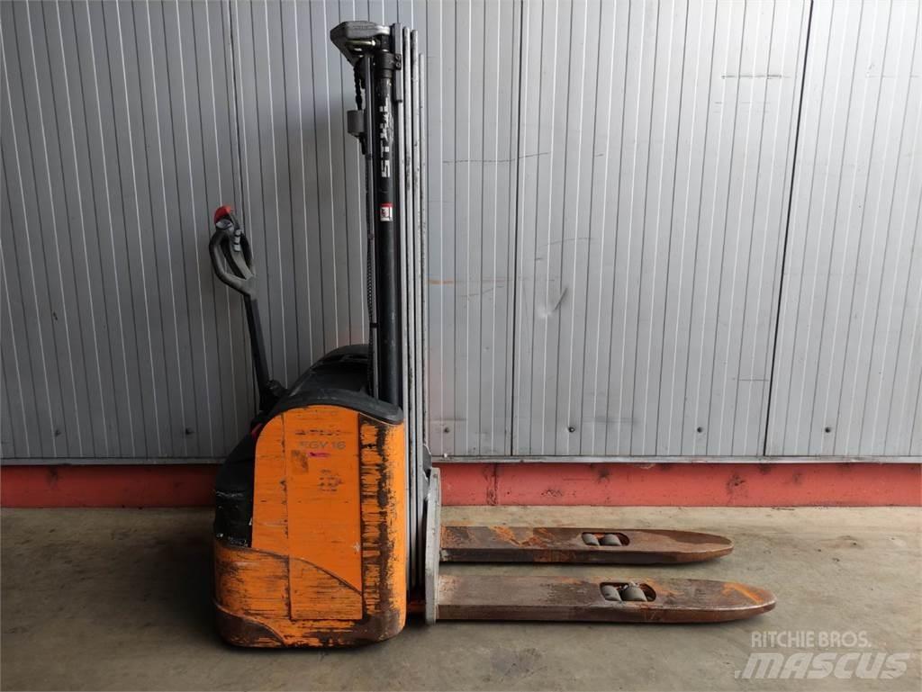 Still EGV 16 Empilhador para operador externo