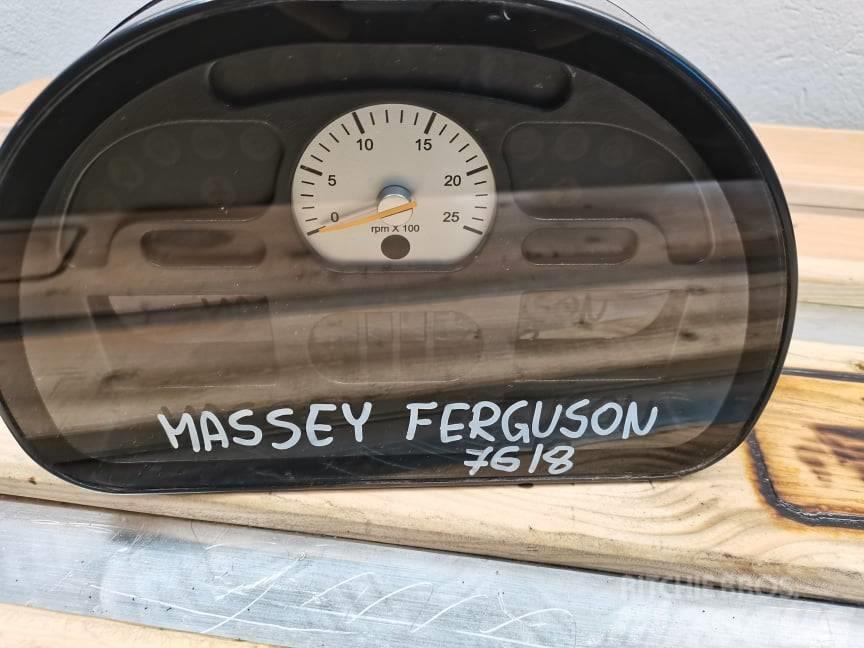 Massey Ferguson 7620 {hour meter A3 4353089 M92} Cabina