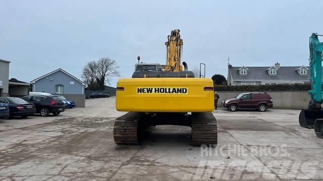 New Holland E335 Escavadeiras de esteiras