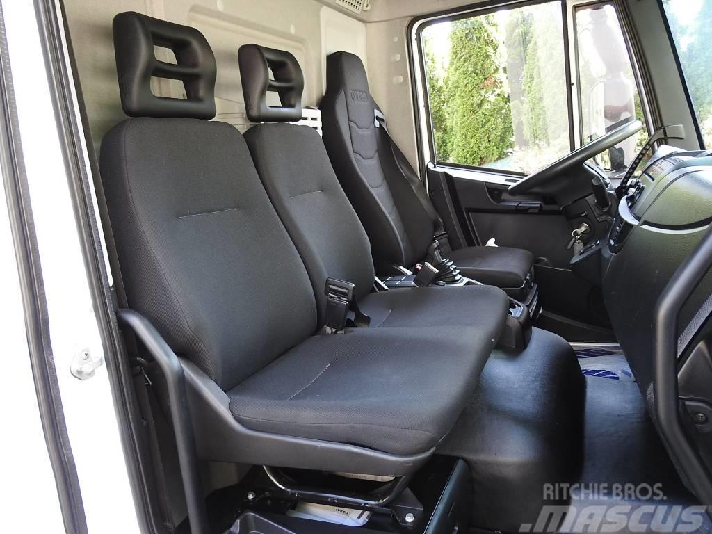 Iveco Eurocargo 120-220 TARPAULIN 20 PALLETS LIFT A/C Caminhões de caixa fechada