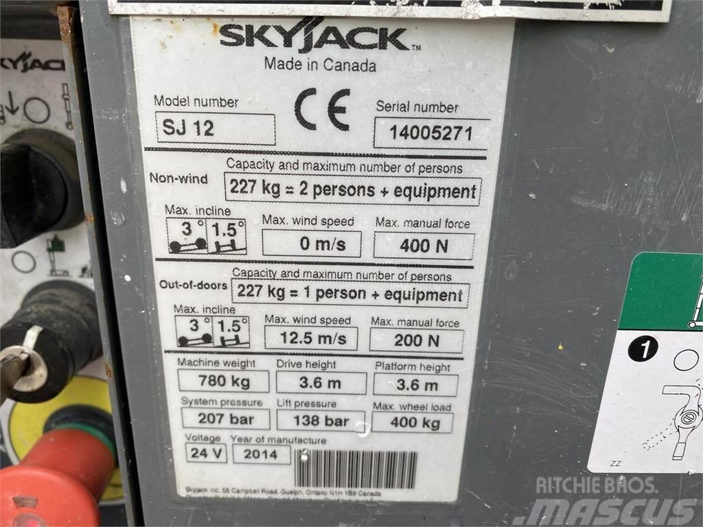 SkyJack SJ12 Plataformas de Mastro Vertical