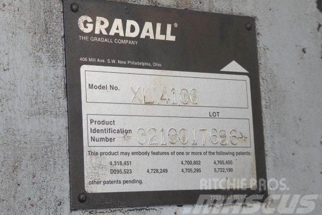 Gradall XL4100 II Escavadeiras de esteiras