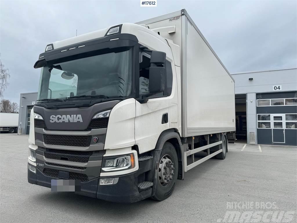 Scania P280 4x2 Box truck. WATCH VIDEO Caminhões de caixa fechada
